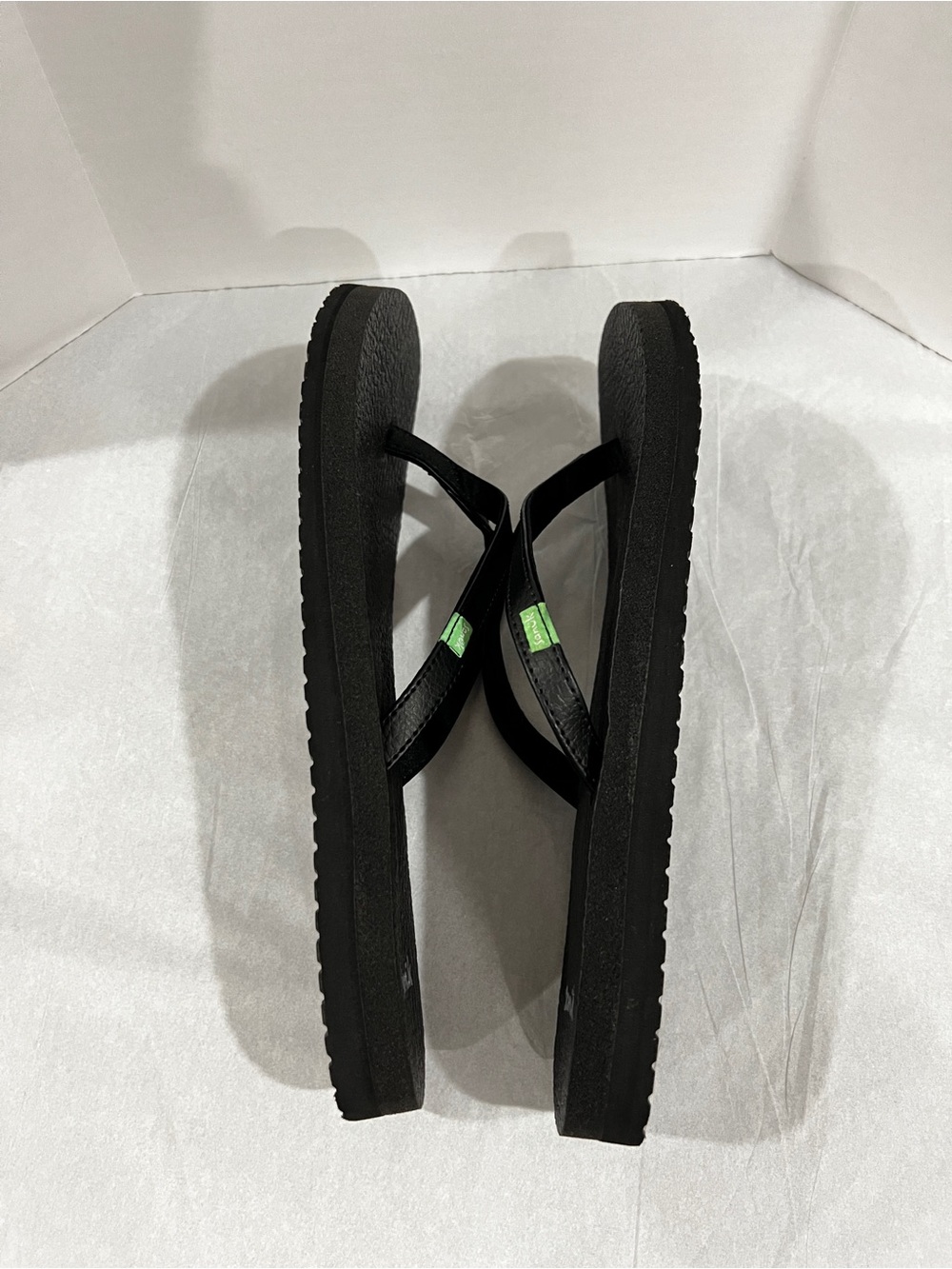 Sanuk Yoga Coral Flip Flop Size 9 Black Comfy - Picture 4 of 10